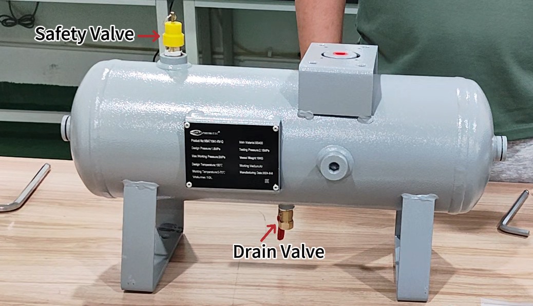instalación de válvula de seguridad y válvula de drenaje